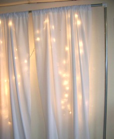 Pipe White Backdrop Drape
